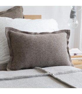 Classic Winter Decorative Cushion in Wool 60x40cm Coll. Zola Beige