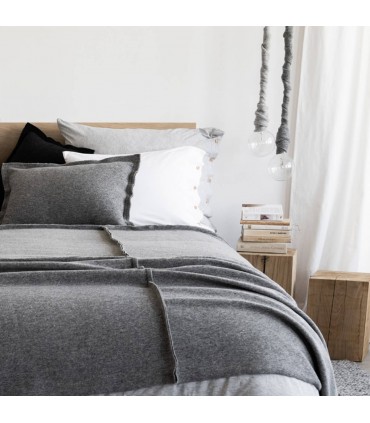 Classic Winter Wool Blanket 260x240cm Coll. Zola Dark Grey