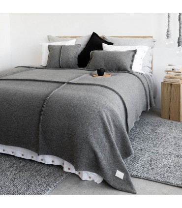 Classic Winter Wool Blanket 260x240cm Coll. Zola Dark Grey